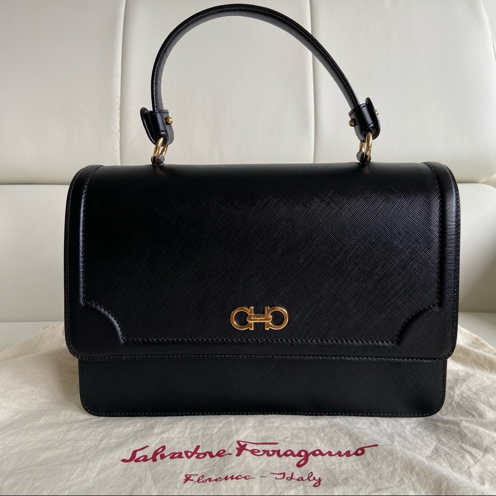 FERRAGAMO Top Handle Bag 🖤